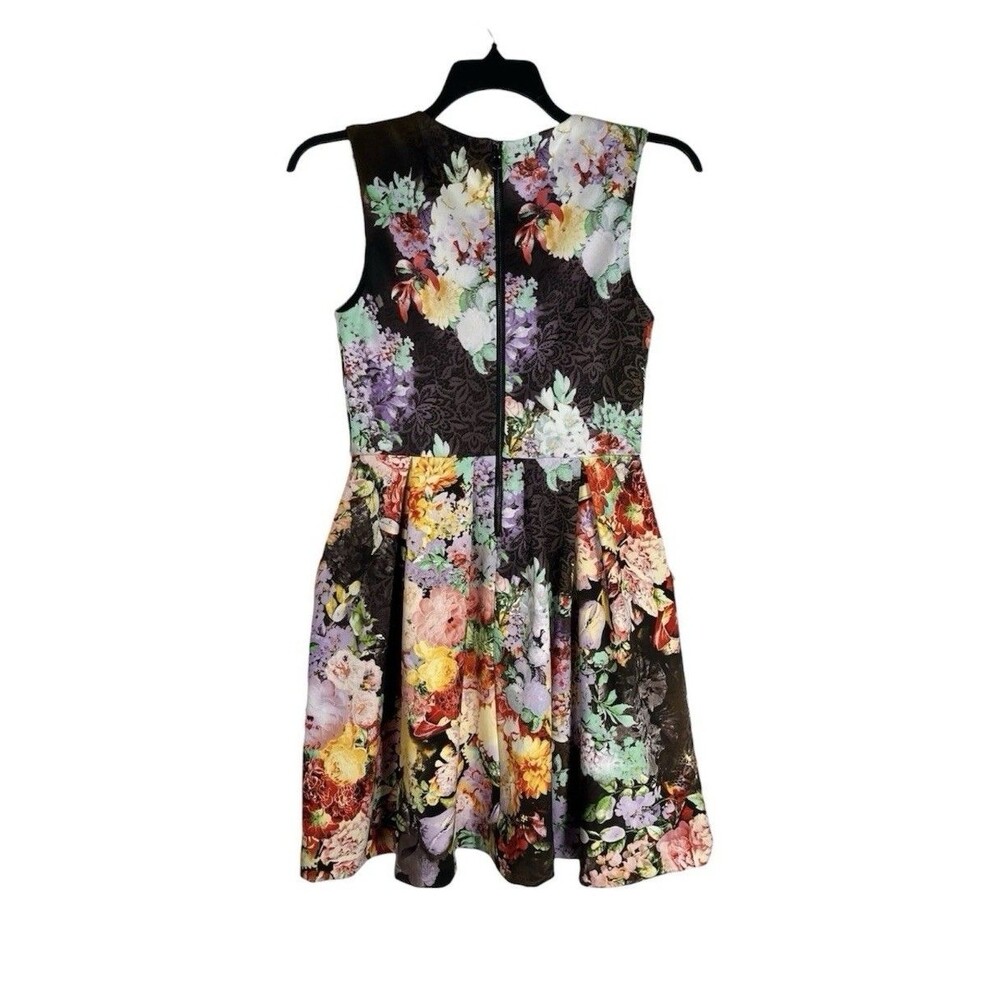 Betsey Johnson Mini Dress Size 4 Black Floral Fit Flare Sleeveless Party Retro - Picture 4 of 8